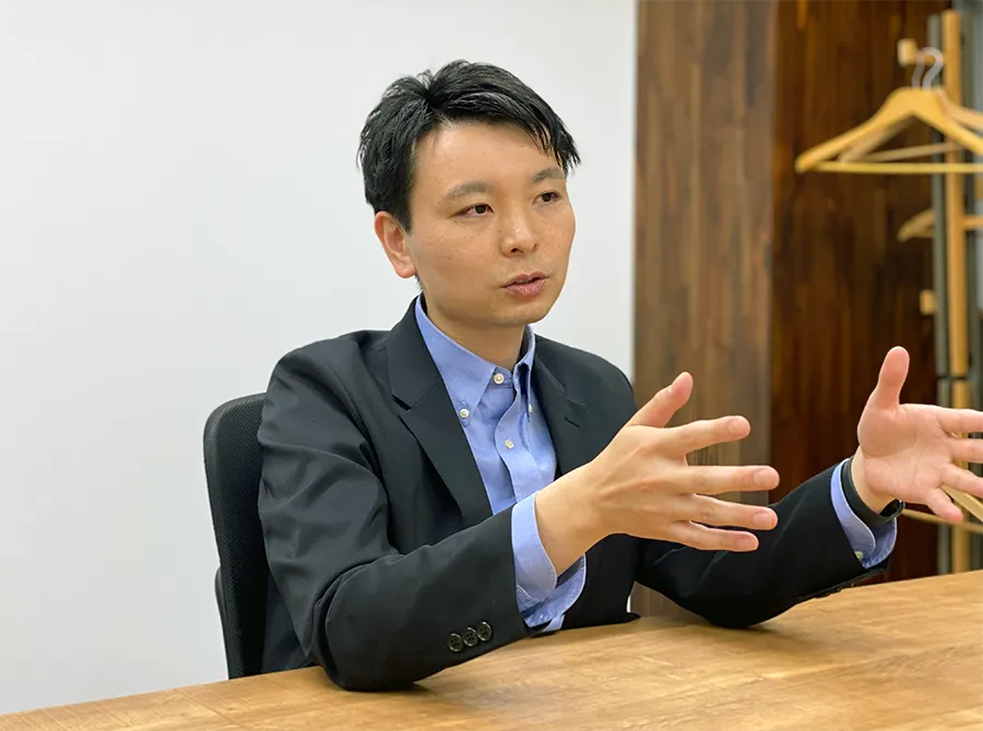 戸崎貴之